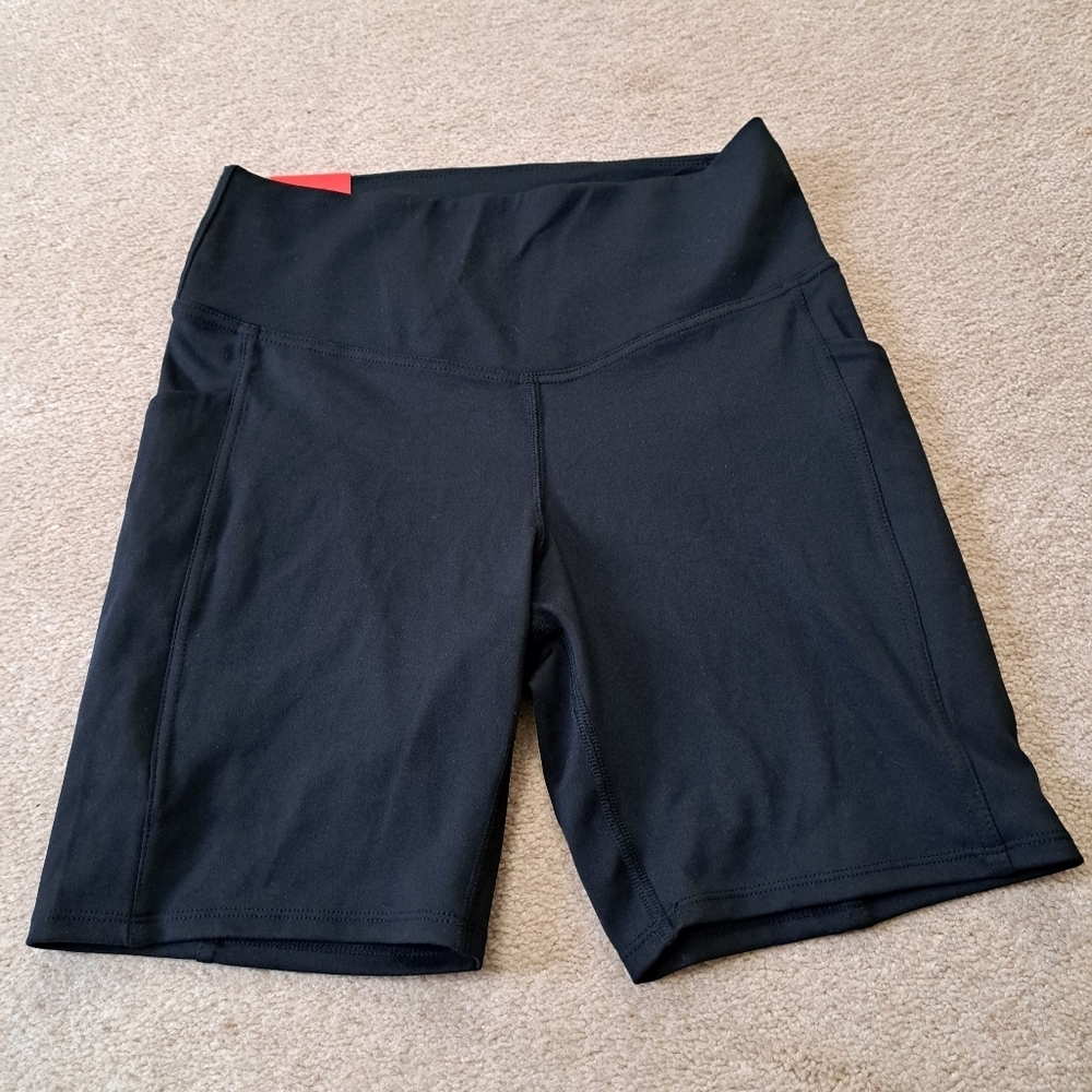 Danskin Active Shorts Black Size Medium High Waist Stretch Crosstrain Bike NWT